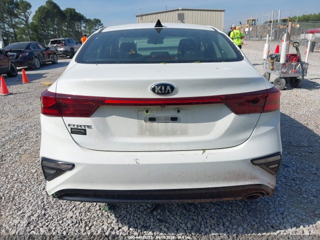 Aukcja sprzedaży 2021 Kia Forte Lxs, vin: 3KPF24AD7ME372056, numer aukcji: 44849233