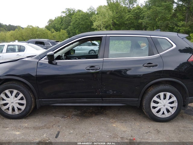 Продажа на аукционе авто 2018 Nissan Rogue S, vin: 5N1AT2MT8JC750804, номер лота: 44849237