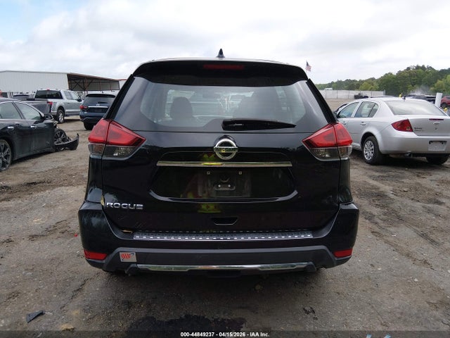Продажа на аукционе авто 2018 Nissan Rogue S, vin: 5N1AT2MT8JC750804, номер лота: 44849237