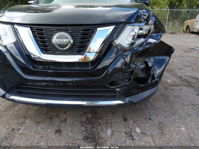 Продажа на аукционе авто 2018 Nissan Rogue S, vin: 5N1AT2MT8JC750804, номер лота: 44849237