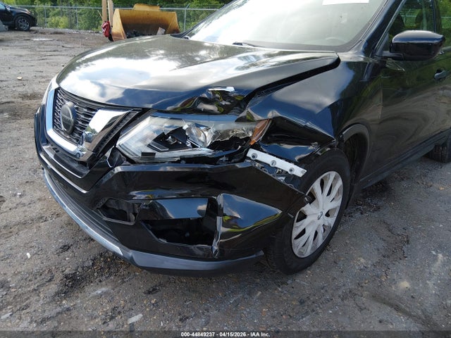 Продажа на аукционе авто 2018 Nissan Rogue S, vin: 5N1AT2MT8JC750804, номер лота: 44849237
