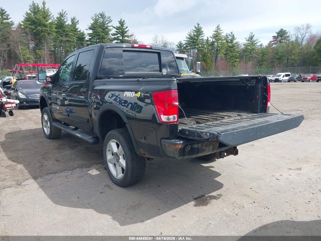 Nissan Titan Pro-4x 2014 1N6AA0EC7EN513306 Image 3