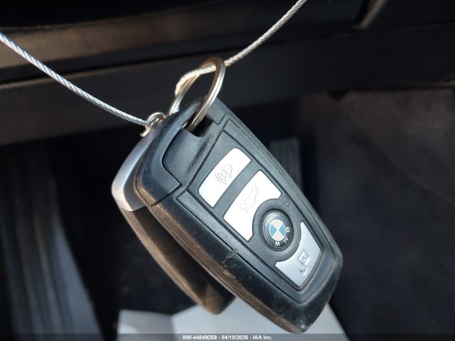 44849259 :رقم المزاد ، WBAXH5C50CDW04833 vin ، 2012 Bmw 528i Xdrive مزاد بيع
