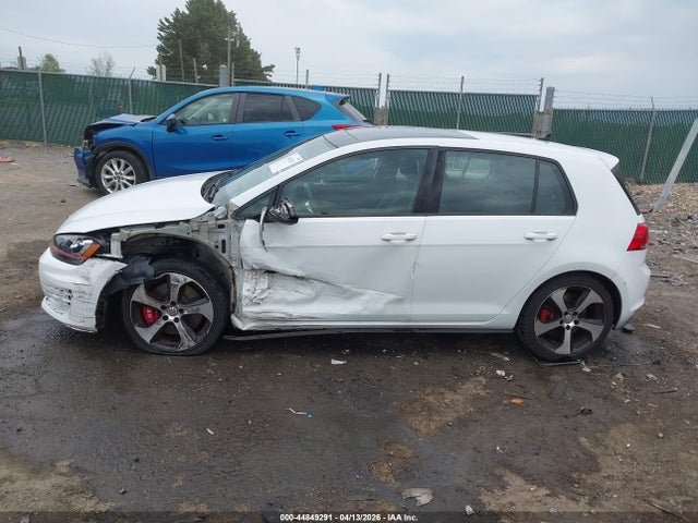 Продаж на аукціоні авто 2017 Volkswagen Golf Gti Autobahn 4-door/s 4-door/se 4-door/sport 4-door, vin: 3VW447AU1HM019033, номер лоту: 44849291