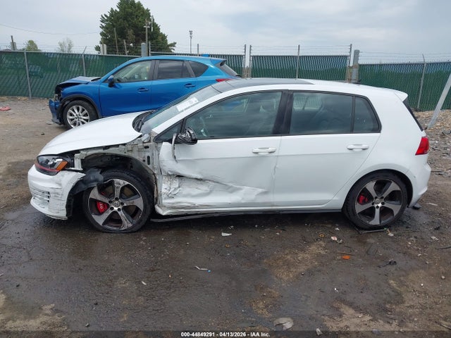 Продаж на аукціоні авто 2017 Volkswagen Golf Gti Autobahn 4-door/s 4-door/se 4-door/sport 4-door, vin: 3VW447AU1HM019033, номер лоту: 44849291