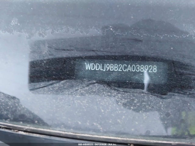 44849323 :رقم المزاد ، WDDLJ9BB2CA038928 vin ، 2012 Mercedes-benz Cls 550 4matic مزاد بيع