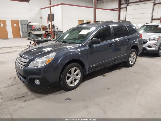 44849344 :رقم المزاد ، 4S4BRCAC1E3269537 vin ، 2014 Subaru Outback 2.5i مزاد بيع