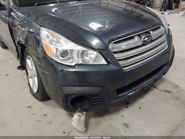 44849344 :رقم المزاد ، 4S4BRCAC1E3269537 vin ، 2014 Subaru Outback 2.5i مزاد بيع