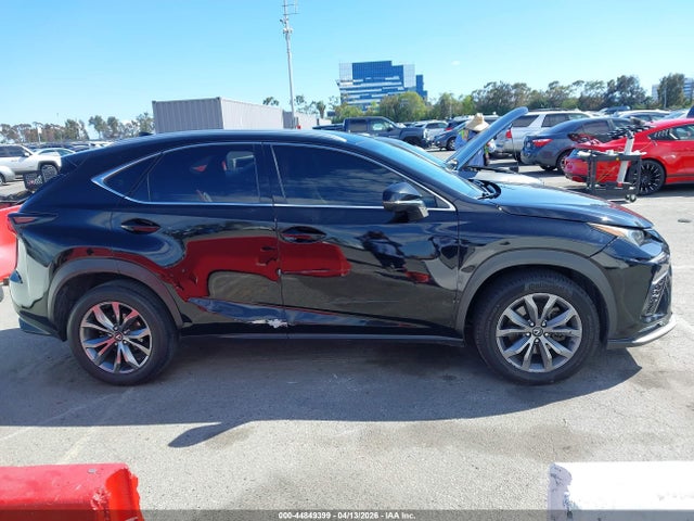 44849399 :رقم المزاد ، JTJYARBZ4K2120484 vin ، 2019 Lexus Nx 300 F Sport مزاد بيع