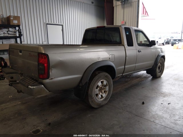 2000 NISSAN FRONTIER 1N6ED26Y9YC328480 Photo 3