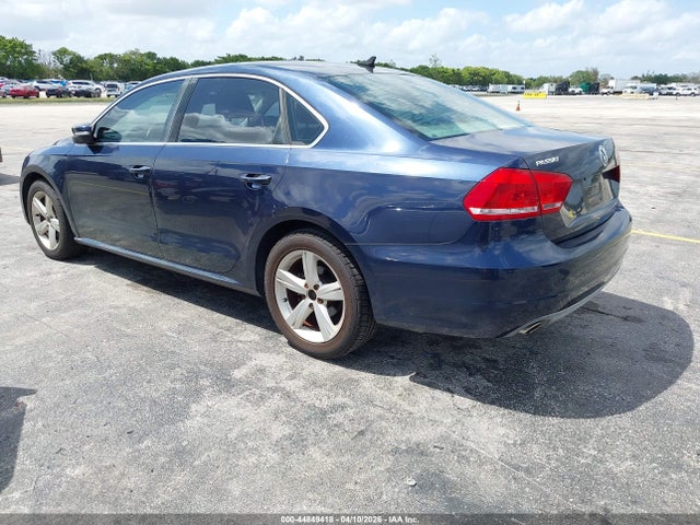 44849418 :رقم المزاد ، 1VWBH7A37DC012215 vin ، 2013 Volkswagen Passat 2.5l Se مزاد بيع