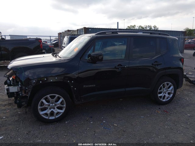 44849422 :رقم المزاد ، ZACCJBBB4HPG43641 vin ، 2017 Jeep Renegade Latitude 4x4 مزاد بيع