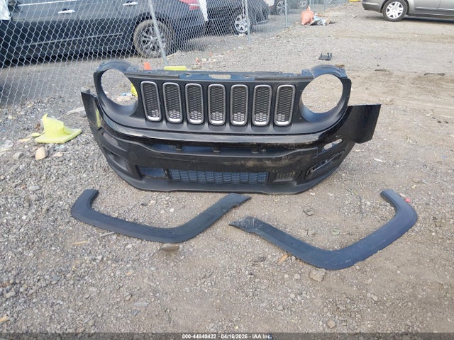 44849422 :رقم المزاد ، ZACCJBBB4HPG43641 vin ، 2017 Jeep Renegade Latitude 4x4 مزاد بيع