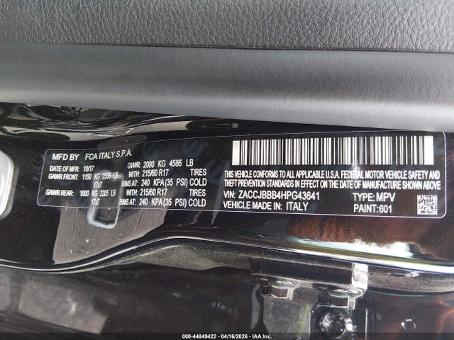 44849422 :رقم المزاد ، ZACCJBBB4HPG43641 vin ، 2017 Jeep Renegade Latitude 4x4 مزاد بيع