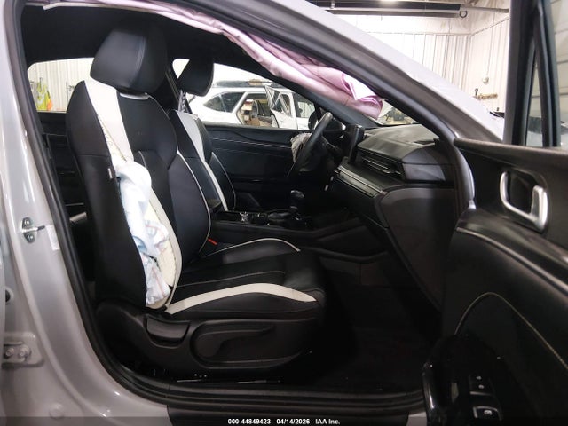 2025 Kia K5 Gt-line მანქანა იყიდება აუქციონზე, vin: KNAG64J71S5311097, აუქციონის ნომერი: 44849423