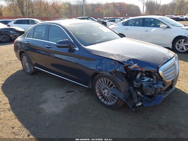 Aukcja sprzedaży 2016 Mercedes-benz C 300 Luxury 4matic, vin: 55SWF4KB3GU127351, numer aukcji: 44849430