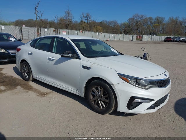 2020 Kia Optima Lx მანქანა იყიდება აუქციონზე, vin: 5XXGT4L30LG386361, აუქციონის ნომერი: 44849447