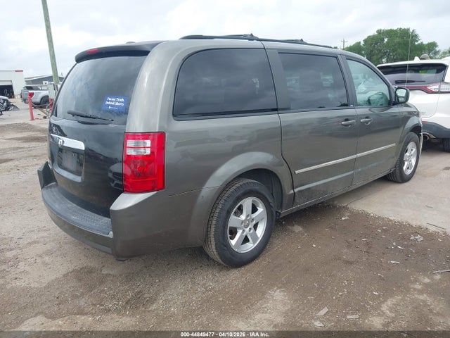 Продажа на аукционе авто 2010 Dodge Grand Caravan Sxt, vin: 2D4RN5D17AR389206, номер лота: 44849477