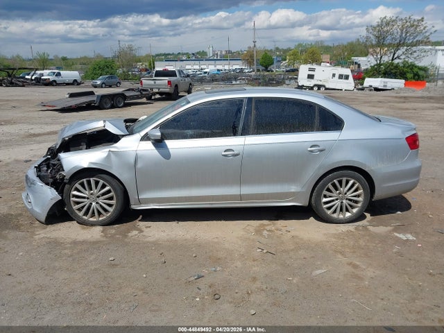 Aukcja sprzedaży 2013 Volkswagen Jetta 2.5l Sel, vin: 3VWLP7AJ3DM400238, numer aukcji: 44849492