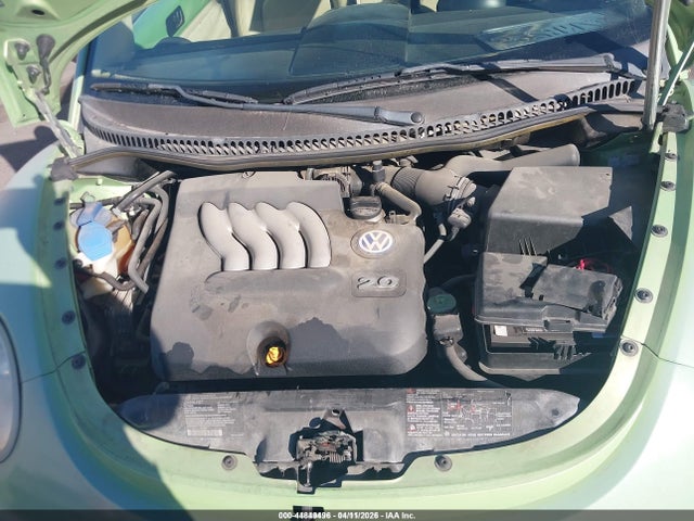 44849496 :رقم المزاد ، 3VWCK21C92M441652 vin ، 2002 Volkswagen New Beetle Gls مزاد بيع