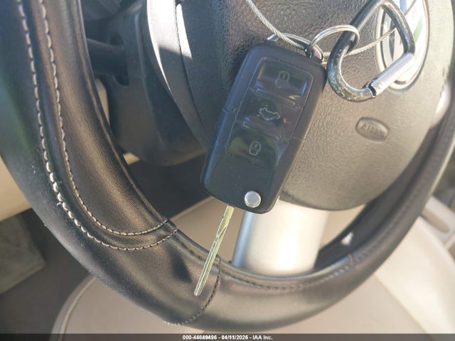 44849496 :رقم المزاد ، 3VWCK21C92M441652 vin ، 2002 Volkswagen New Beetle Gls مزاد بيع