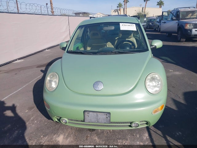 44849496 :رقم المزاد ، 3VWCK21C92M441652 vin ، 2002 Volkswagen New Beetle Gls مزاد بيع