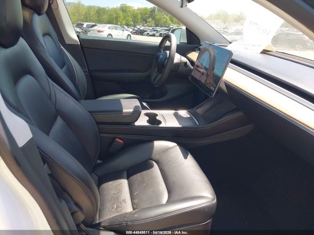 Продаж на аукціоні авто 2021 Tesla Model Y Long Range Dual Motor All-wheel Drive, vin: 5YJYGDEE2MF280876, номер лоту: 44849511