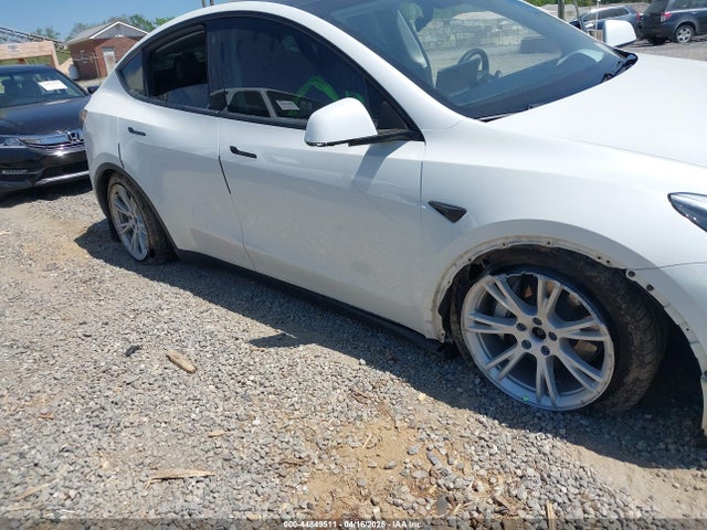 Продаж на аукціоні авто 2021 Tesla Model Y Long Range Dual Motor All-wheel Drive, vin: 5YJYGDEE2MF280876, номер лоту: 44849511