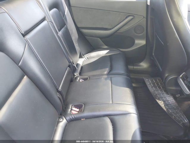 Продаж на аукціоні авто 2021 Tesla Model Y Long Range Dual Motor All-wheel Drive, vin: 5YJYGDEE2MF280876, номер лоту: 44849511