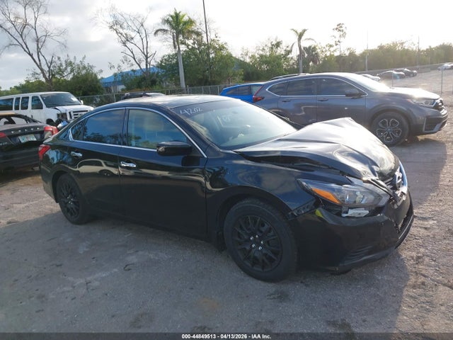2017 Nissan Altima 2.5 S მანქანა იყიდება აუქციონზე, vin: 1N4AL3AP7HN334202, აუქციონის ნომერი: 44849513