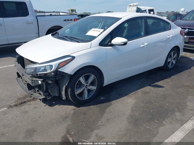 44849546 :رقم المزاد ، 3KPFL4A74JE200666 vin ، 2018 Kia Forte Lx مزاد بيع