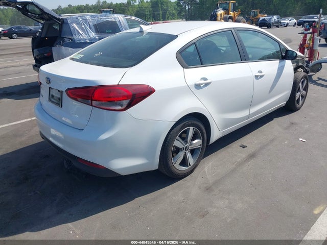 44849546 :رقم المزاد ، 3KPFL4A74JE200666 vin ، 2018 Kia Forte Lx مزاد بيع
