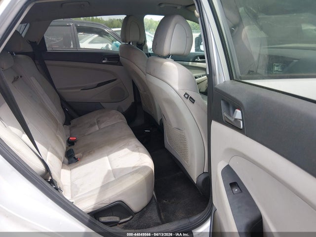 Продажа на аукционе авто 2018 Hyundai Tucson Sel, vin: KM8J3CA42JU606632, номер лота: 44849566