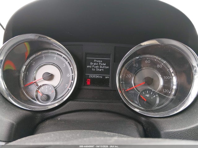 Продажа на аукционе авто 2011 Chrysler Town & Country Touring-l, vin: 2A4RR8DG6BR712115, номер лота: 44849567