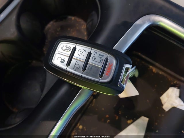 Продаж на аукціоні авто 2017 Chrysler Pacifica Limited, vin: 2C4RC1GG6HR531583, номер лоту: 44849610