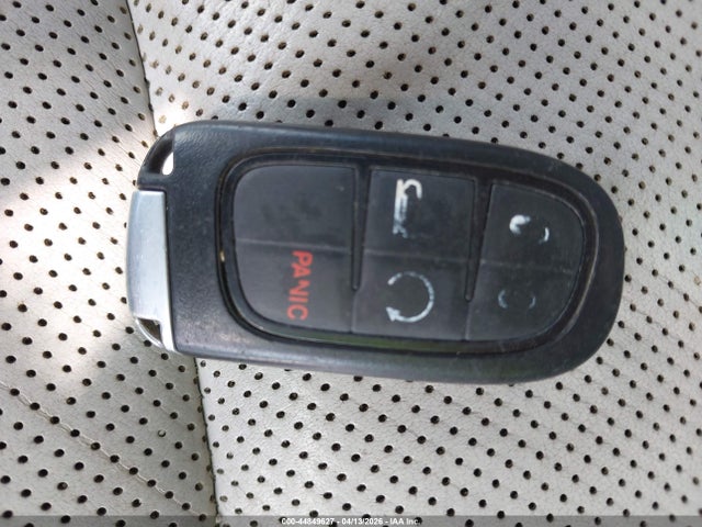 44849627 :رقم المزاد ، 1C4PJMDX0KD376025 vin ، 2019 Jeep Cherokee Limited 4x4 مزاد بيع