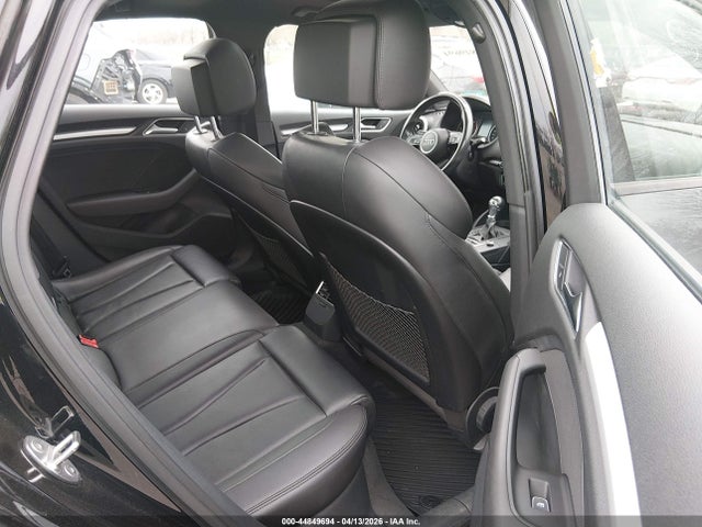 44849694 :رقم المزاد ، WAUB8GFF0J1054770 vin ، 2018 Audi A3 2.0t Premium مزاد بيع