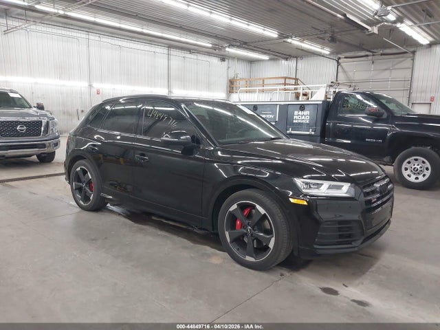 2019 AUDI SQ5 WA1B4AFY3K2063451