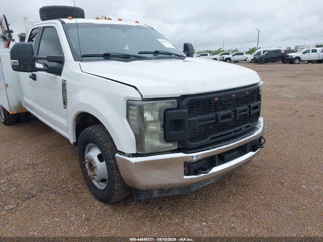 Продажа на аукционе авто 2019 Ford F-350 Chassis Xl, vin: 1FD8X3G62KED03471, номер лота: 44849721