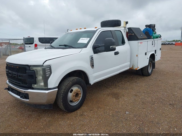 Продажа на аукционе авто 2019 Ford F-350 Chassis Xl, vin: 1FD8X3G62KED03471, номер лота: 44849721