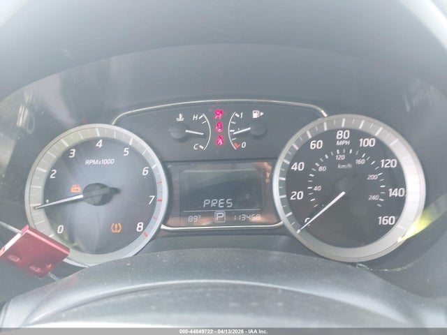2015 Nissan Sentra Sr მანქანა იყიდება აუქციონზე, vin: 3N1AB7AP8FY340310, აუქციონის ნომერი: 44849722
