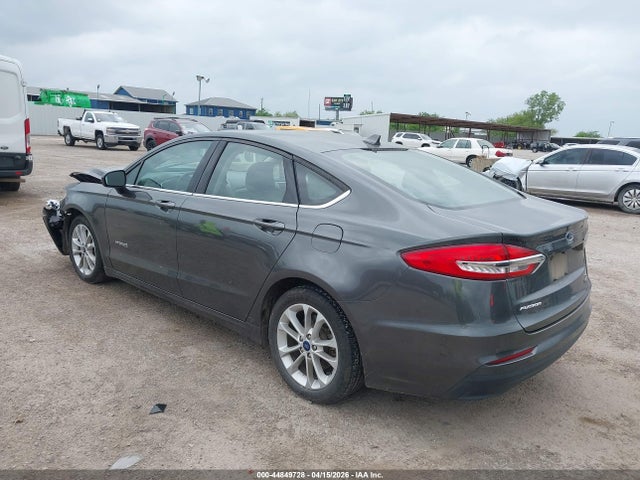 Продажа на аукционе авто 2019 Ford Fusion Hybrid Se, vin: 3FA6P0LU2KR139804, номер лота: 44849728