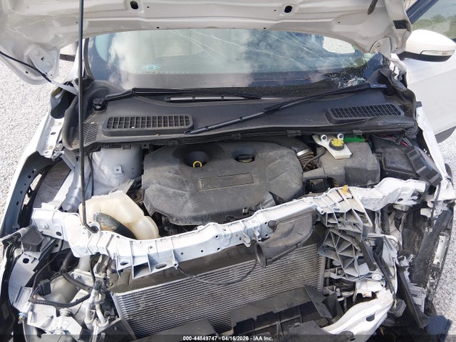 44849747 :رقم المزاد ، 1FMCU9J90GUB93963 vin ، 2016 Ford Escape Titanium مزاد بيع