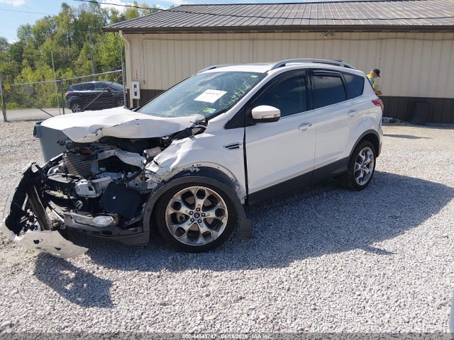44849747 :رقم المزاد ، 1FMCU9J90GUB93963 vin ، 2016 Ford Escape Titanium مزاد بيع