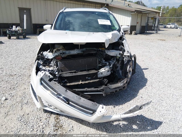 44849747 :رقم المزاد ، 1FMCU9J90GUB93963 vin ، 2016 Ford Escape Titanium مزاد بيع