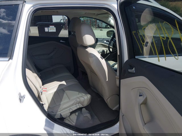 44849747 :رقم المزاد ، 1FMCU9J90GUB93963 vin ، 2016 Ford Escape Titanium مزاد بيع