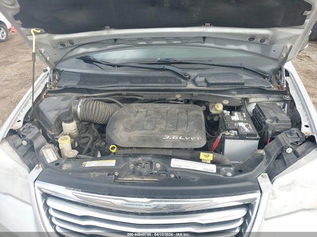 2011 CHRYSLER TOWN & COUNTRY 2A4RR8DG6BR682131 Photo 9