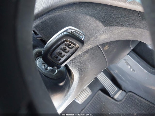 44849811 :رقم المزاد ، 5XYZTDLB0FG281898 vin ، 2015 Hyundai Santa Fe Sport 2.4l مزاد بيع