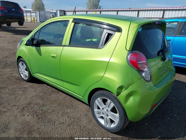 Chevrolet Spark Ls Auto 2014 KL8CB6S99EC576187 Image 3