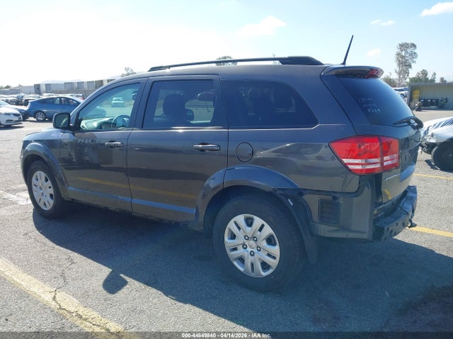 2019 DODGE JOURNEY 3C4PDCAB9KT746456 Photo 2